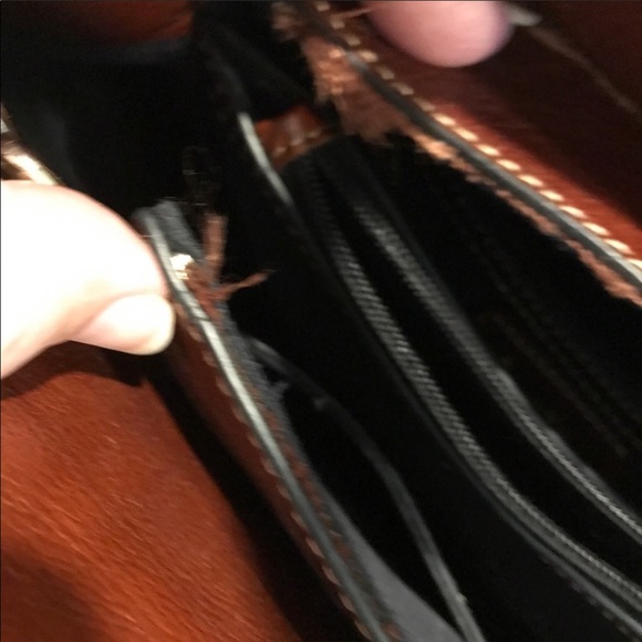 Pijushi Alligator Embossed Leather Handbag - Picture 6 of 6